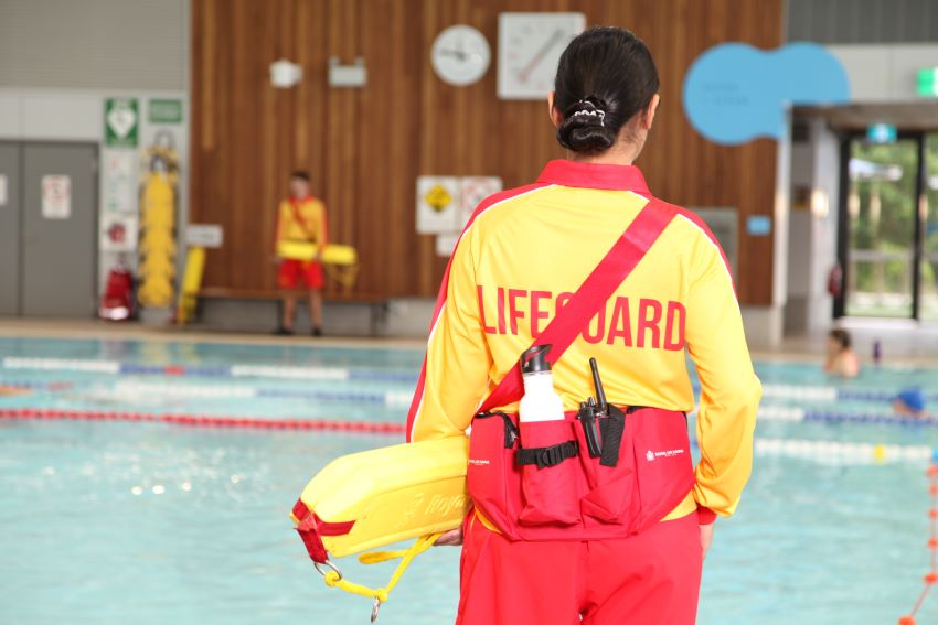 Royal Life Saving Pool Lifeguard Course